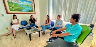 Prefeitura e Secretaria de Educação definem ações para melhoria do ensino em Bandeirantes