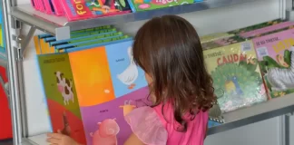 Homenageando Manoel de Barros, CMEI realiza mais uma edição da Feira do Livro em Bandeirantes