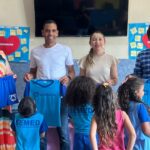 Entrega dos uniformes