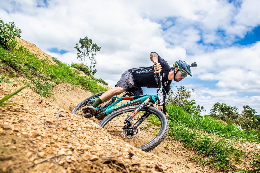 montanhas-race-e-mtb-teve-vitoria-de-knob-e-lendas-do-esporte-1