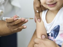 Dia D de atualização vacinal acontece neste sábado (22), em Bandeirantes